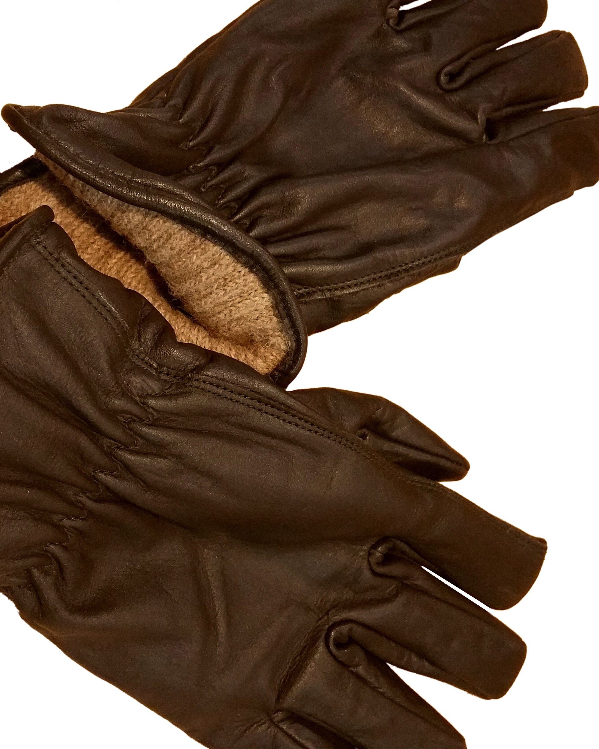 Black leather gloves with lining