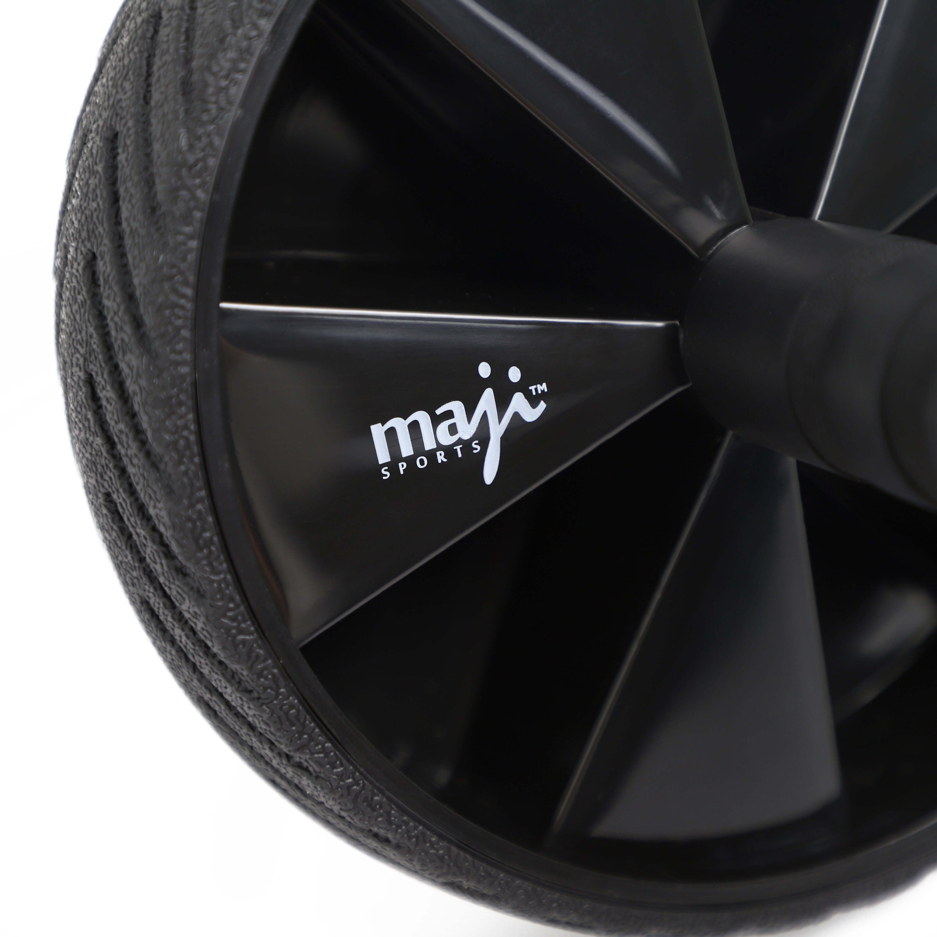 Core Training Ab Wheel with foam grip and durable design, ideal for core workouts.