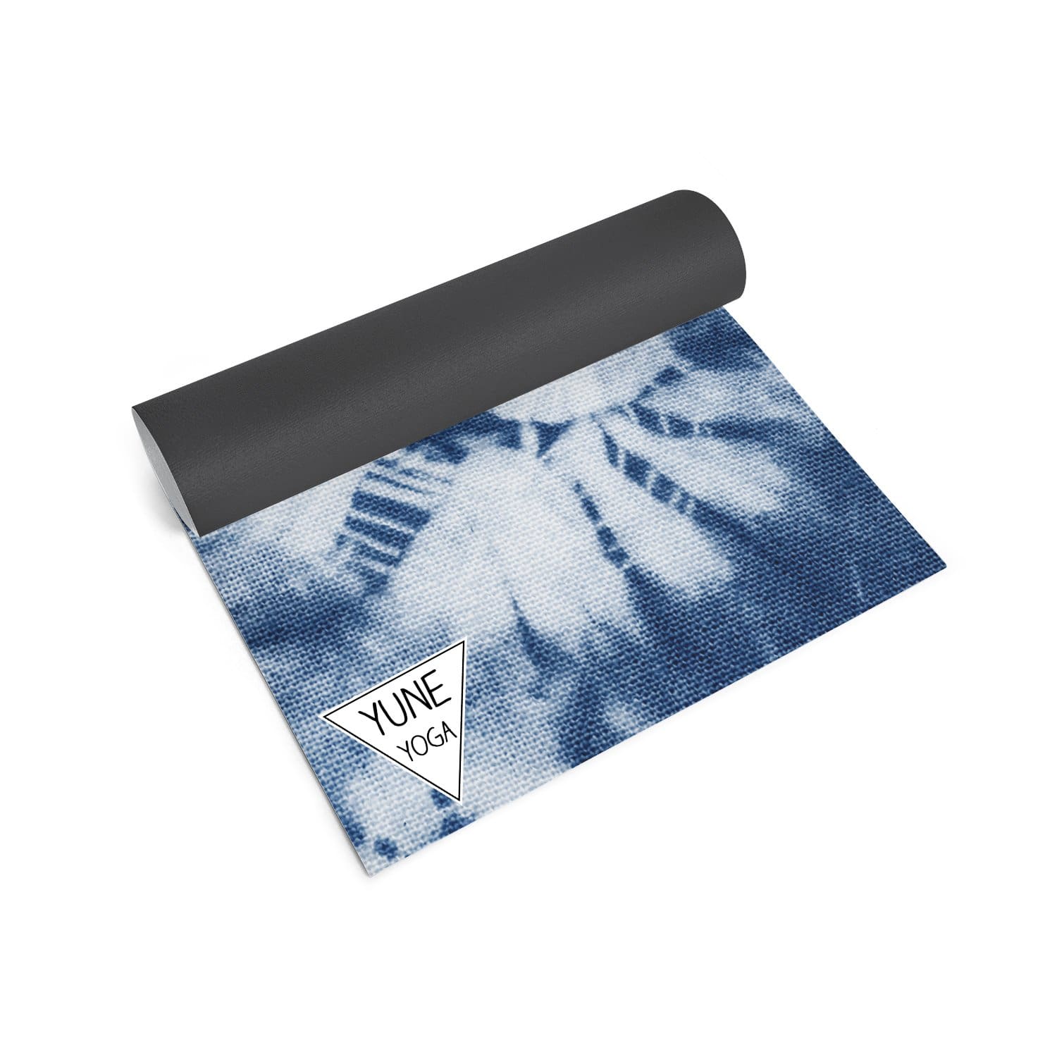 Yune Yoga Mat Ataraxy 5mm featuring a non-slip surface and vibrant design, ideal for yoga and exercise.