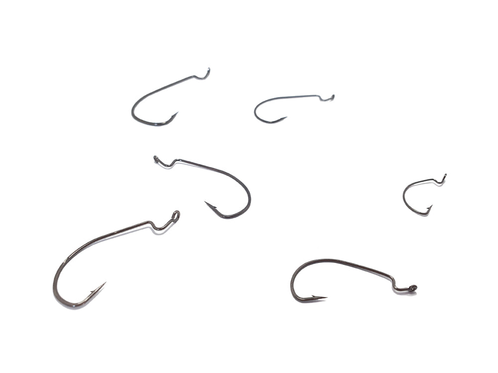 A pack of Wist Offset Hooks in various sizes, showcasing their durable design and offset feature for improved fishing performance.