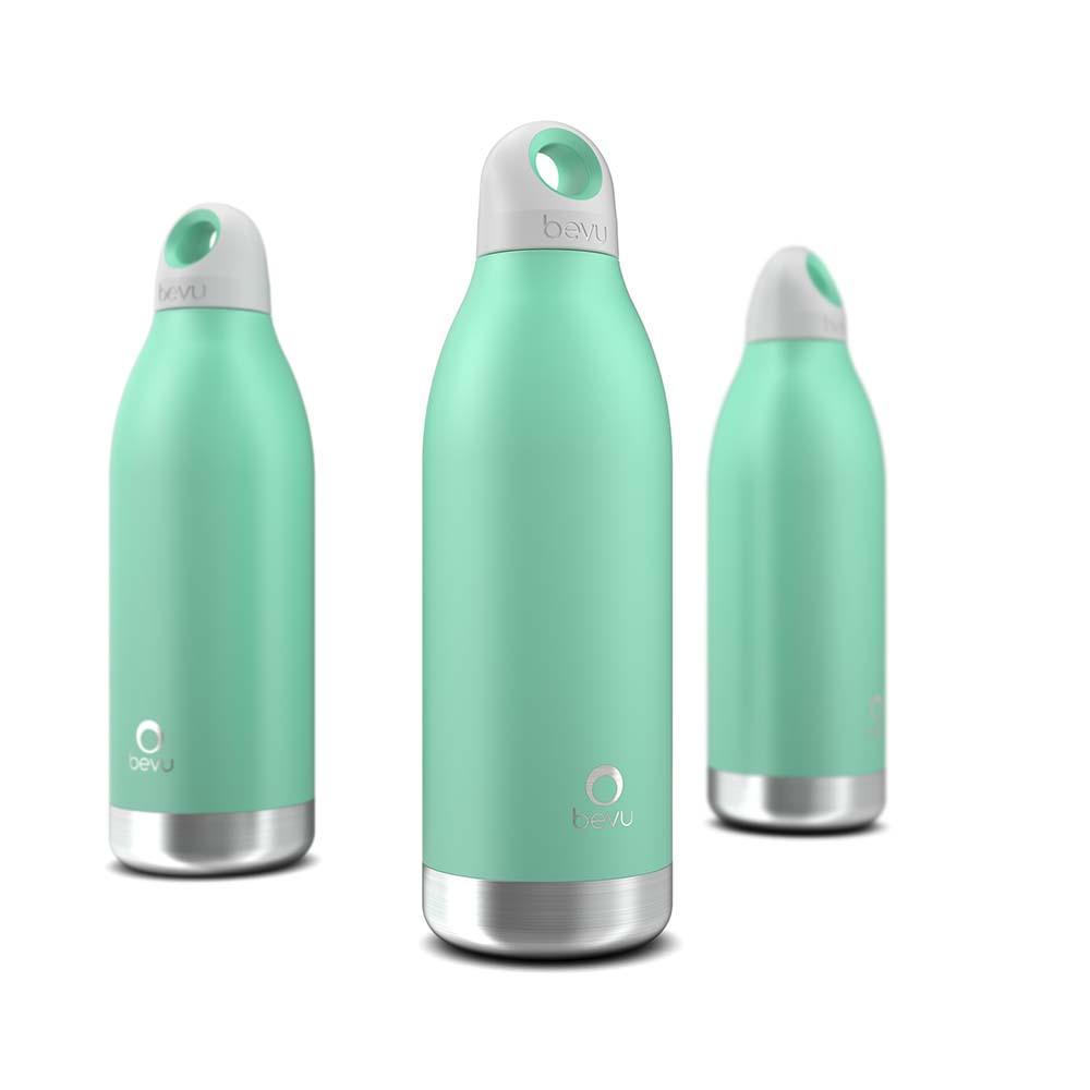 Bevu® DUO Insulated Bottle in Mint color, showcasing its sleek design and double vacuum insulation features.