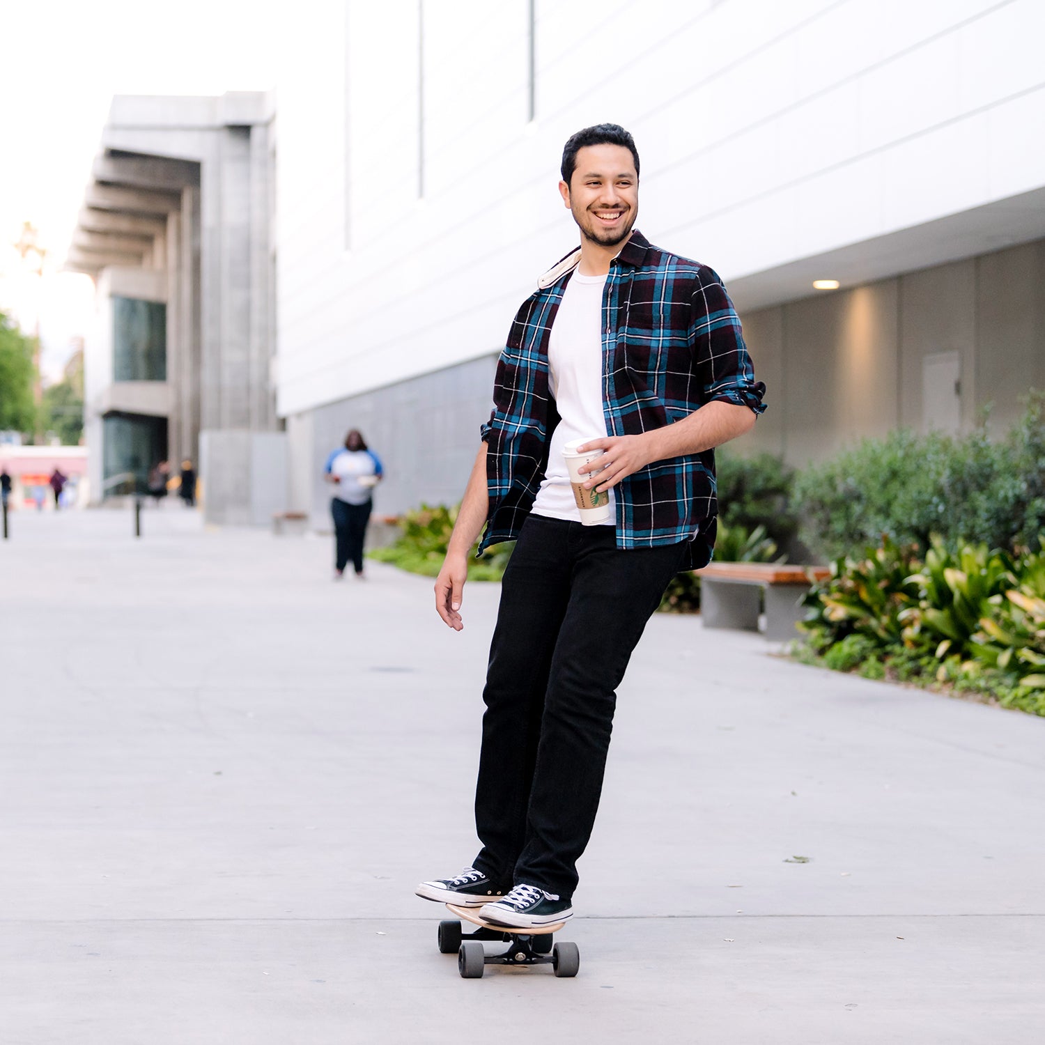 Complete Skateboard in Clear Maple finish, showcasing its sleek design and lightweight structure, ideal for commuting and leisure.