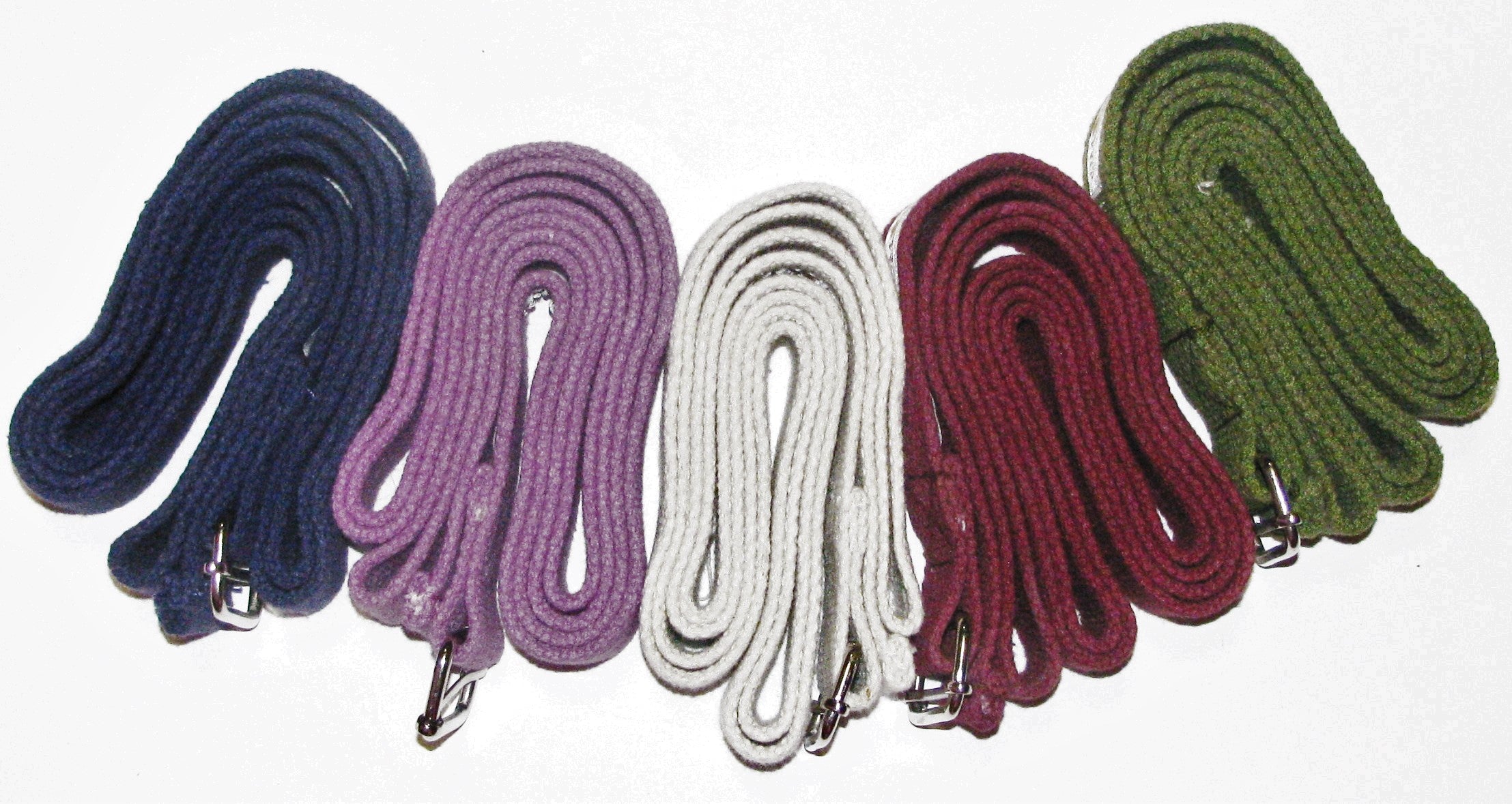 D-ring handwoven cotton yoga strap, 6 feet long, featuring a durable design and adjustable buckle for enhanced yoga practice.