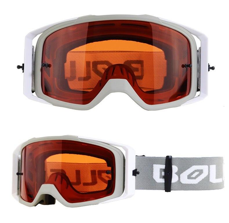 Motorcycle goggles designed for riding, featuring a dust-proof and UV-protected lens, suitable for both men and women.