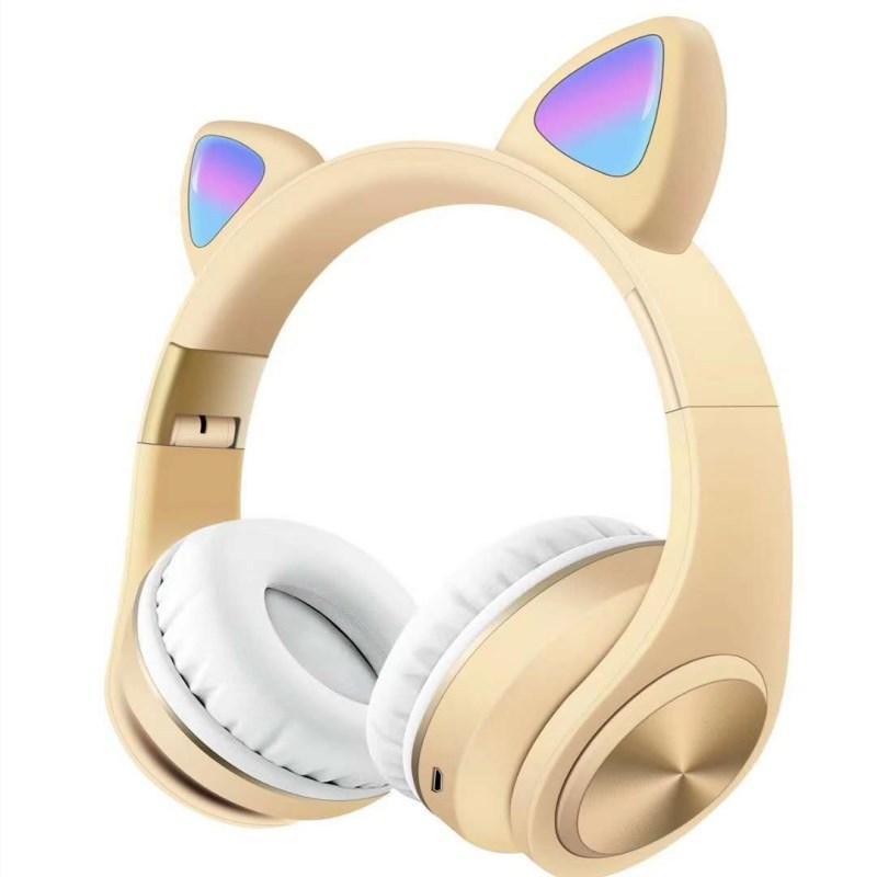 Cute Cat Ear Style Wireless Bluetooth Headset with a playful design, featuring cat ears and comfortable ear cushions, perfect for music lovers.