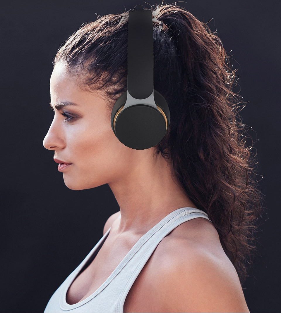 Tourya T7 Wireless Headphones showcasing sleek design and comfortable earmuffs, perfect for long listening sessions.