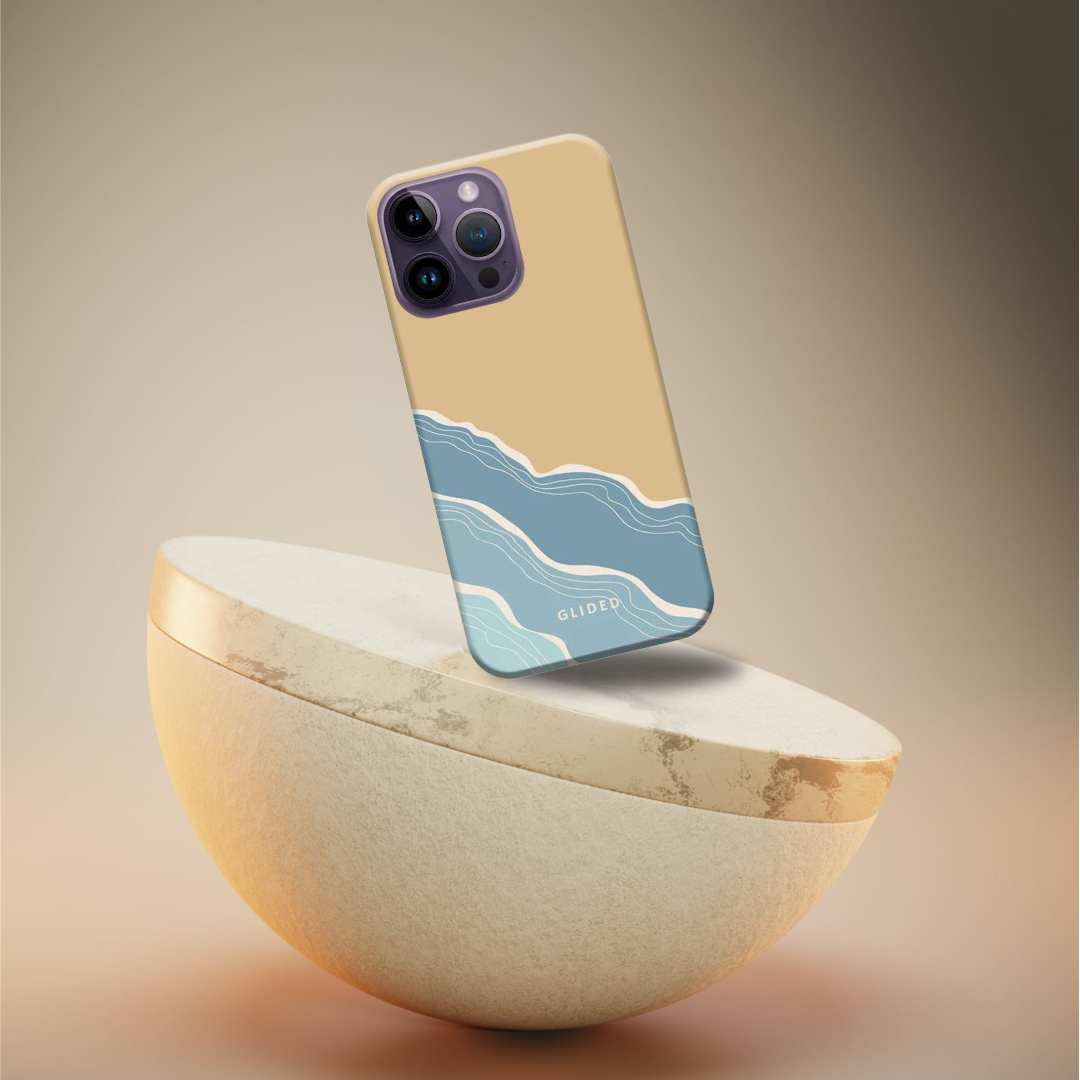 Breeze iPhone XR Handyhülle mit einem einzigartigen Stranddesign, das lebendige Farben und ein stilvolles Aussehen bietet.