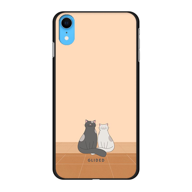 Catty Friends iPhone XR Handyhülle mit zwei süßen Katzenfreunden auf aprikosenfarbenem Hintergrund, idealer Schutz und stilvolles Design.