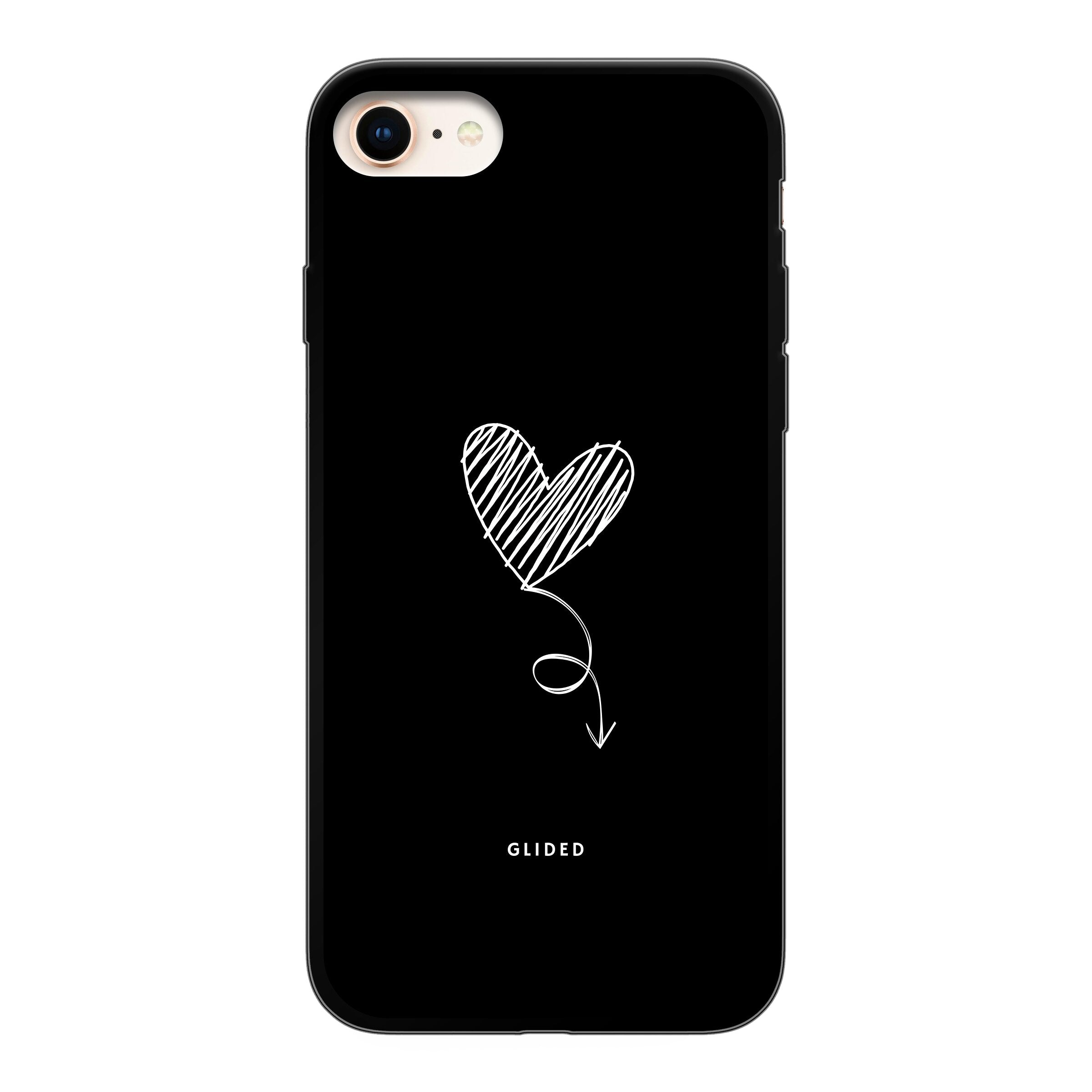 Dark Heart iPhone 7 Handyhülle mit ästhetischem Herzdesign auf dunklem Hintergrund, bietet stilvollen Schutz und einzigartigen Look.