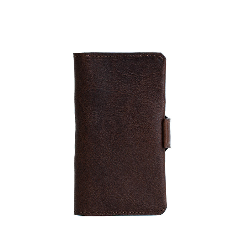 Leather iPhone folio wallet with MagSafe - The Minimalist 2.0, showcasing Italian full-grain leather and sleek design.