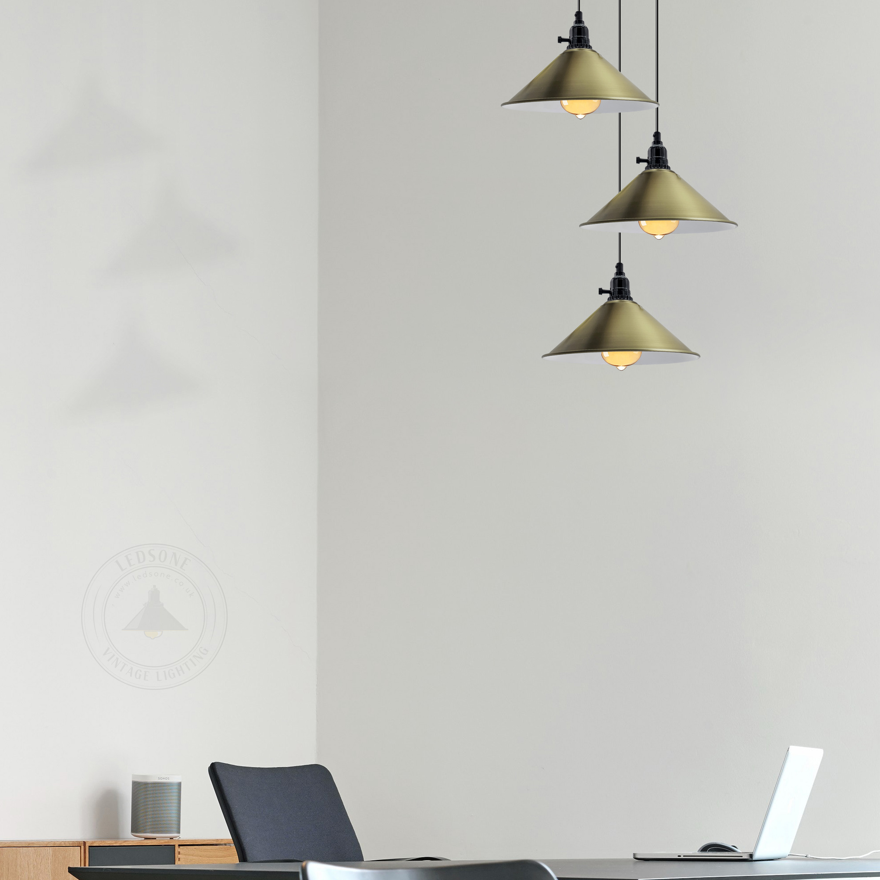 Industrial 3 Head Cluster Ceiling Pendant Light with adjustable cords, featuring vintage cone-shaped shades and E27 bulb sockets.