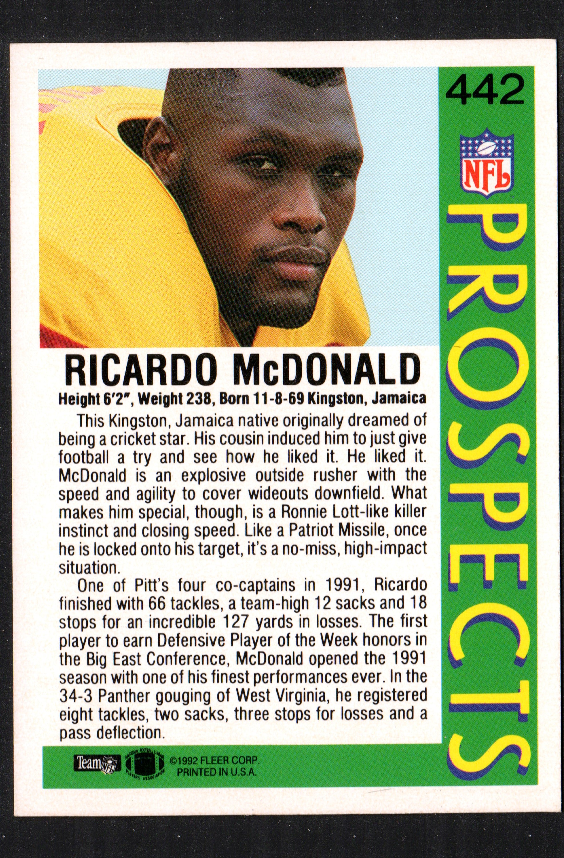 Ricardo McDonald Cincinnati Bengals #442 trading card from the 1992 Fleer set, featuring vibrant colors and detailed player information.