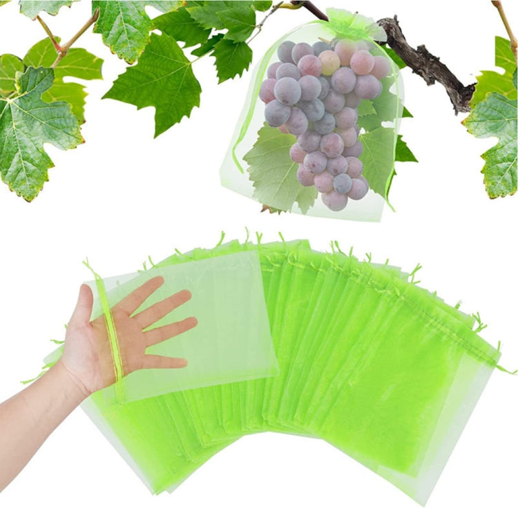 100pcs Fruit Protection Bag made of breathable gauze, designed to protect fruits from insects and birds while allowing sunlight and air.