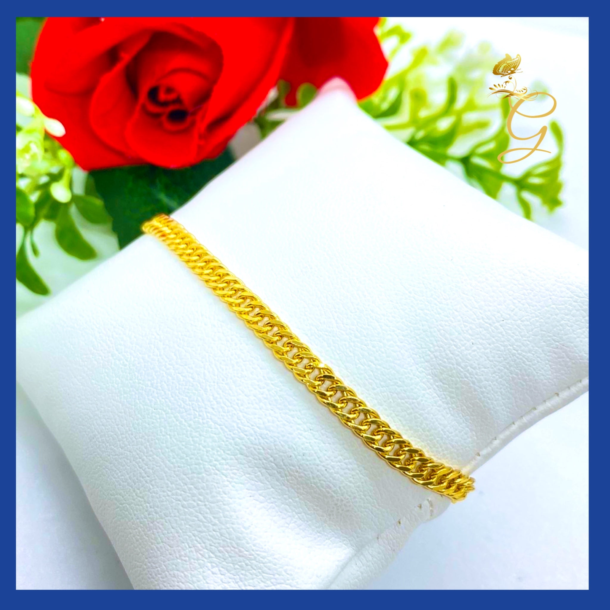 Elegant 18K Real Gold Curb Link Bracelet, 8.5 inches long, showcasing a classic curb link design in solid yellow gold.