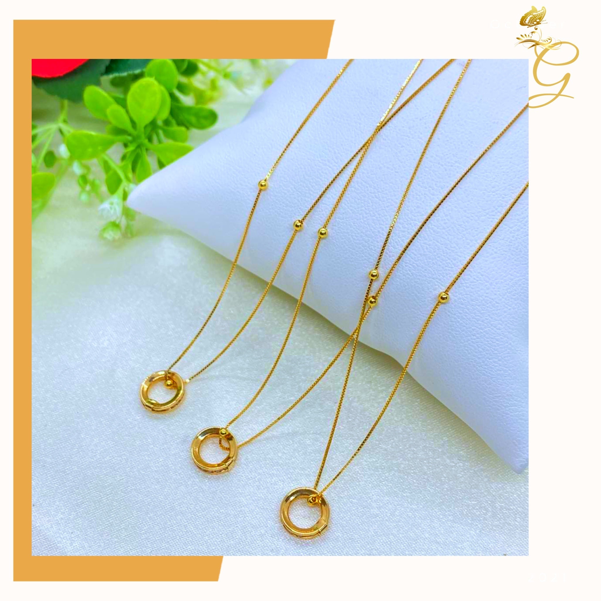 Elegant 18K real gold necklace, 18 inches long, showcasing its solid yellow gold design.