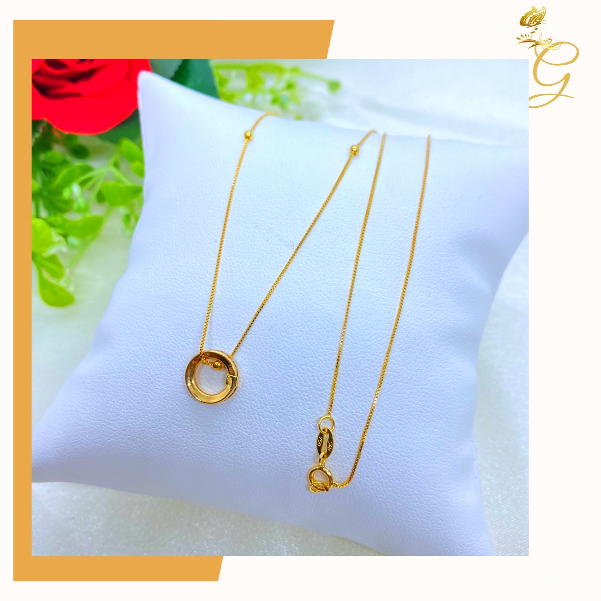 Elegant 18K real gold necklace, 18 inches long, showcasing its solid yellow gold design.