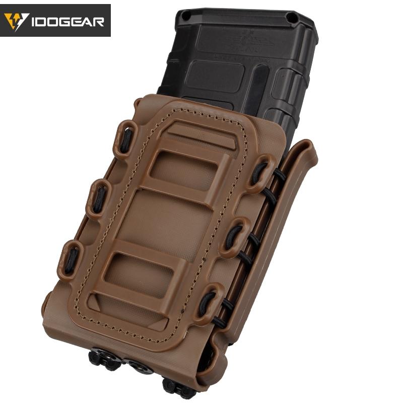 5.56mm 7.62mm Fast Mag Pouch in black, showcasing its durable nylon material and Molle attachment system.