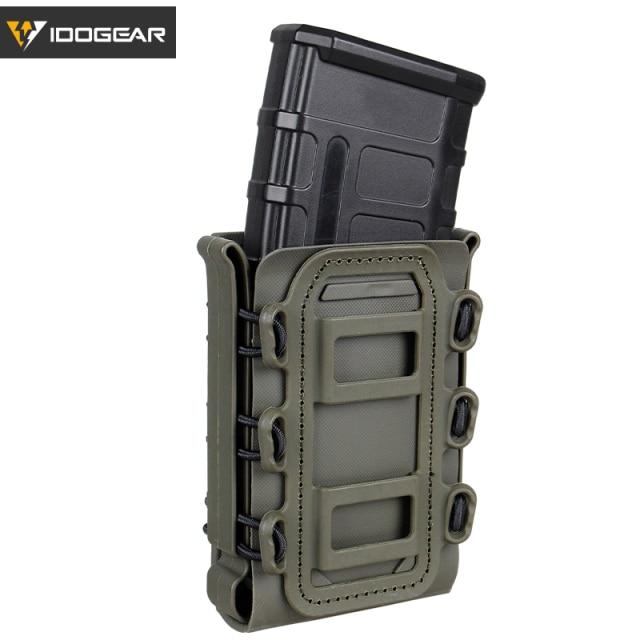 5.56mm 7.62mm Fast Mag Pouch in black, showcasing its durable nylon material and Molle attachment system.