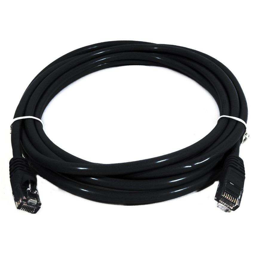 8WARE Cat6a UTP Ethernet Cable, 25cm long, black, snagless design for easy connectivity.