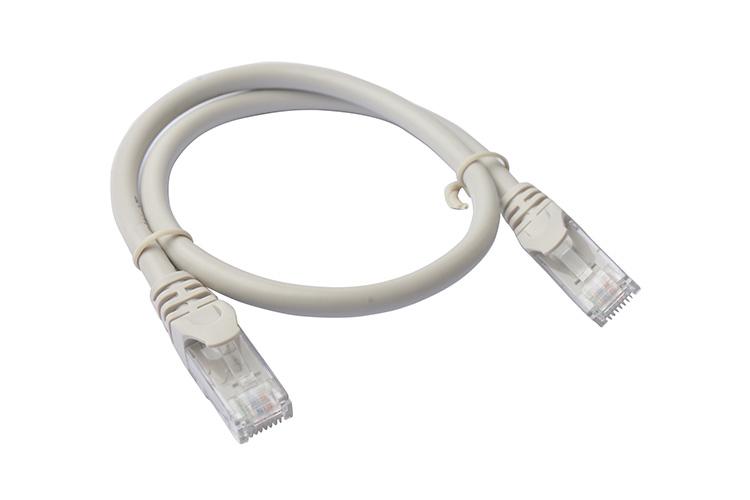 8WARE Cat6a UTP Ethernet Cable, 25cm snagless design in white, ideal for high-speed connections.