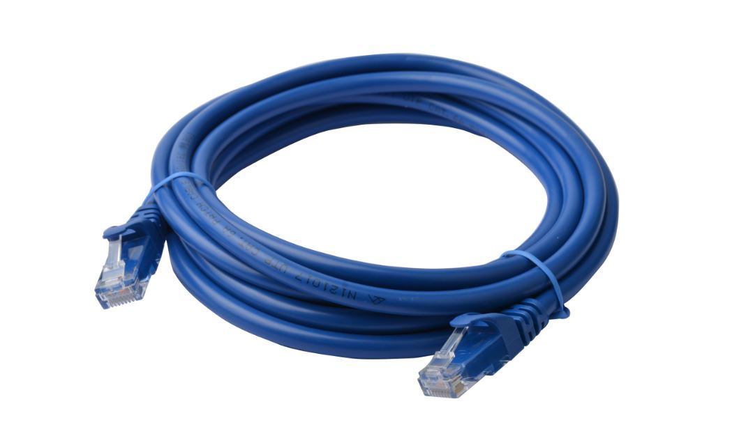 8WARE Cat6a UTP Ethernet Cable 30m in blue, showcasing its snagless design and full copper core construction.