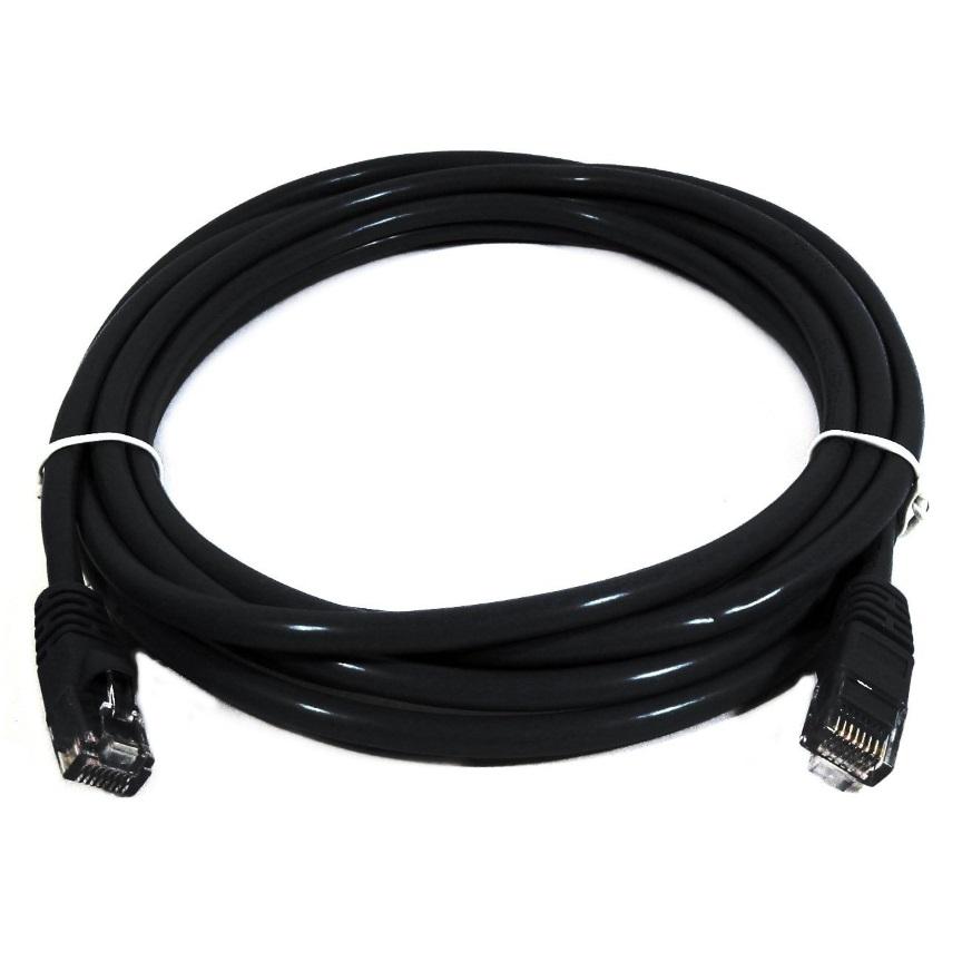 8WARE Cat6a UTP Ethernet Cable 5m in black, featuring a snagless design and full copper core for optimal performance.