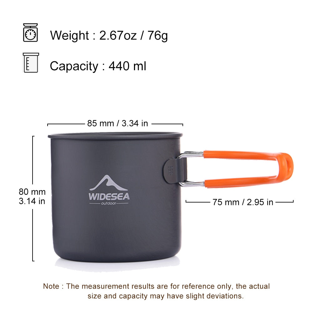 A lightweight and durable aluminum camping mug, perfect for outdoor coffee and beverages, showcasing its sleek design and 0.4L capacity.