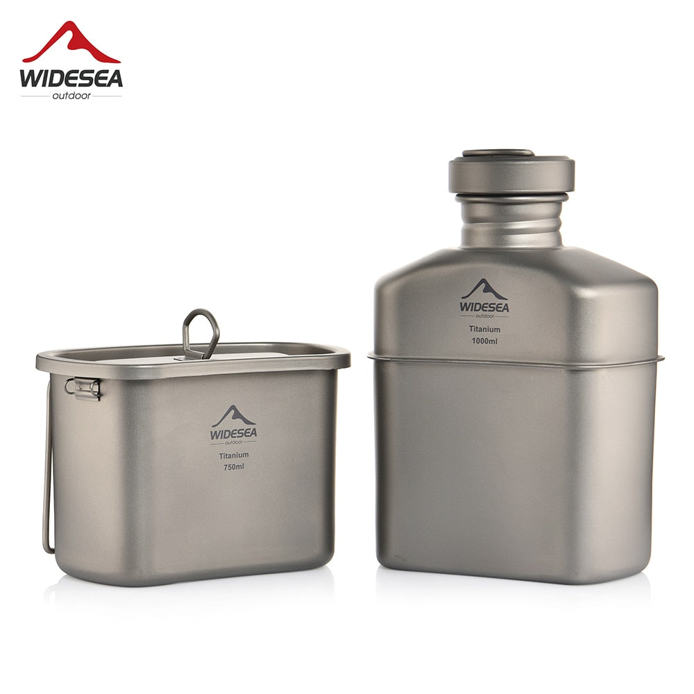 Camping Titanium Dinner Lunch Box Set with a round design, perfect for outdoor meals, showcasing its lightweight and durable titanium material.