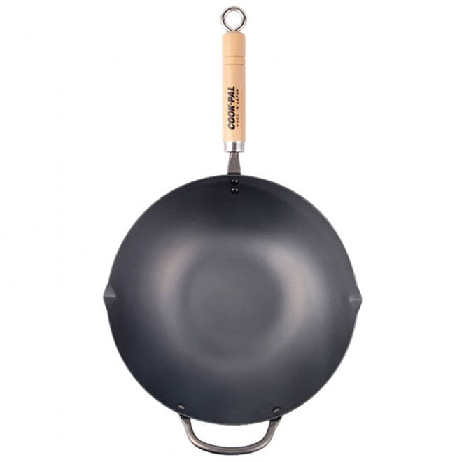 CookPal Ren Beijing 33cm Wok made of iron, featuring a smooth surface for non-stick cooking, designed for high-heat performance.