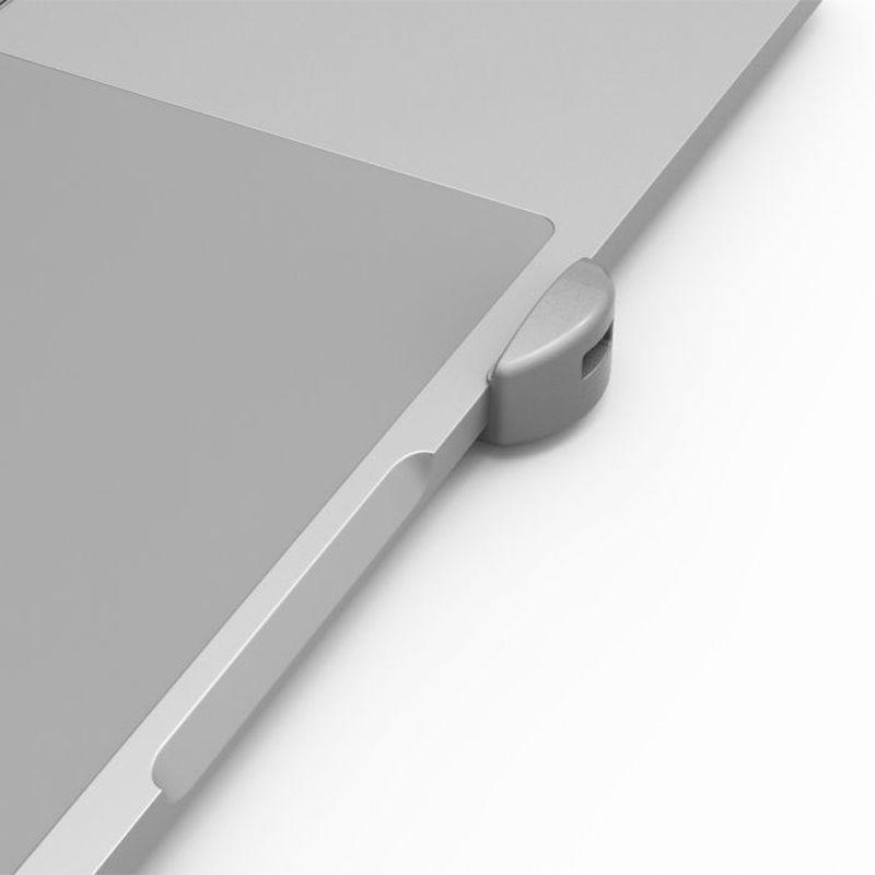 COMPULOCKS Ledge Adapter MBP1315, a sturdy device mounting solution for secure installations.