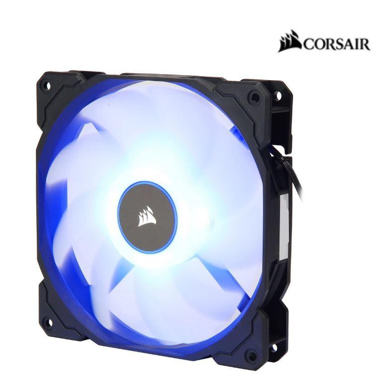 CORSAIR Air Flow 140mm Fan Low Noise Edition with blue LED lighting, showcasing its sleek design and efficient cooling capabilities.