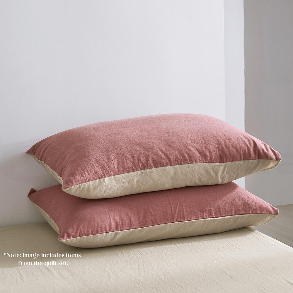 Cosy Club Cotton Sheet Set in Vanilla Rhubarb, featuring a soft texture and stylish two-tone design, perfect for queen-sized beds.