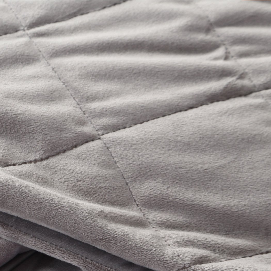 DreamZ 5KG Anti Anxiety Weighted Blanket in grey, featuring soft polyester cover and glass bead filling for comfort and relaxation.