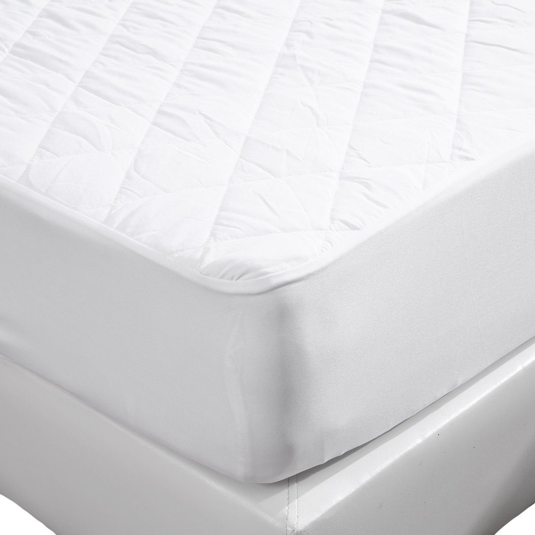 DreamZ Fully Fitted Waterproof Microfiber Mattress Protector in double size, featuring a quilted diamond pattern and soft brushed microfiber surface.