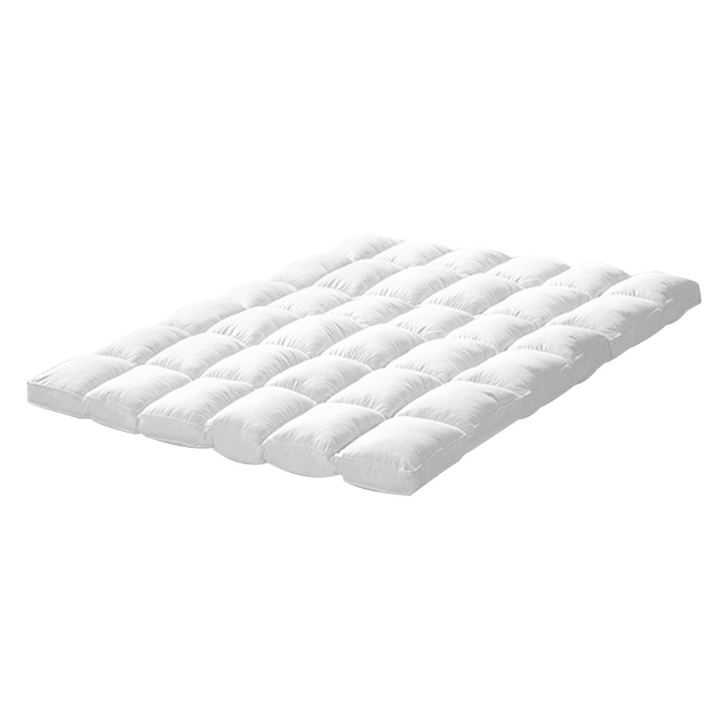 DreamZ Luxury Bedding Pillowtop Mattress Topper in white, showcasing its plush 5cm thickness and sewn pockets for even filling distribution.