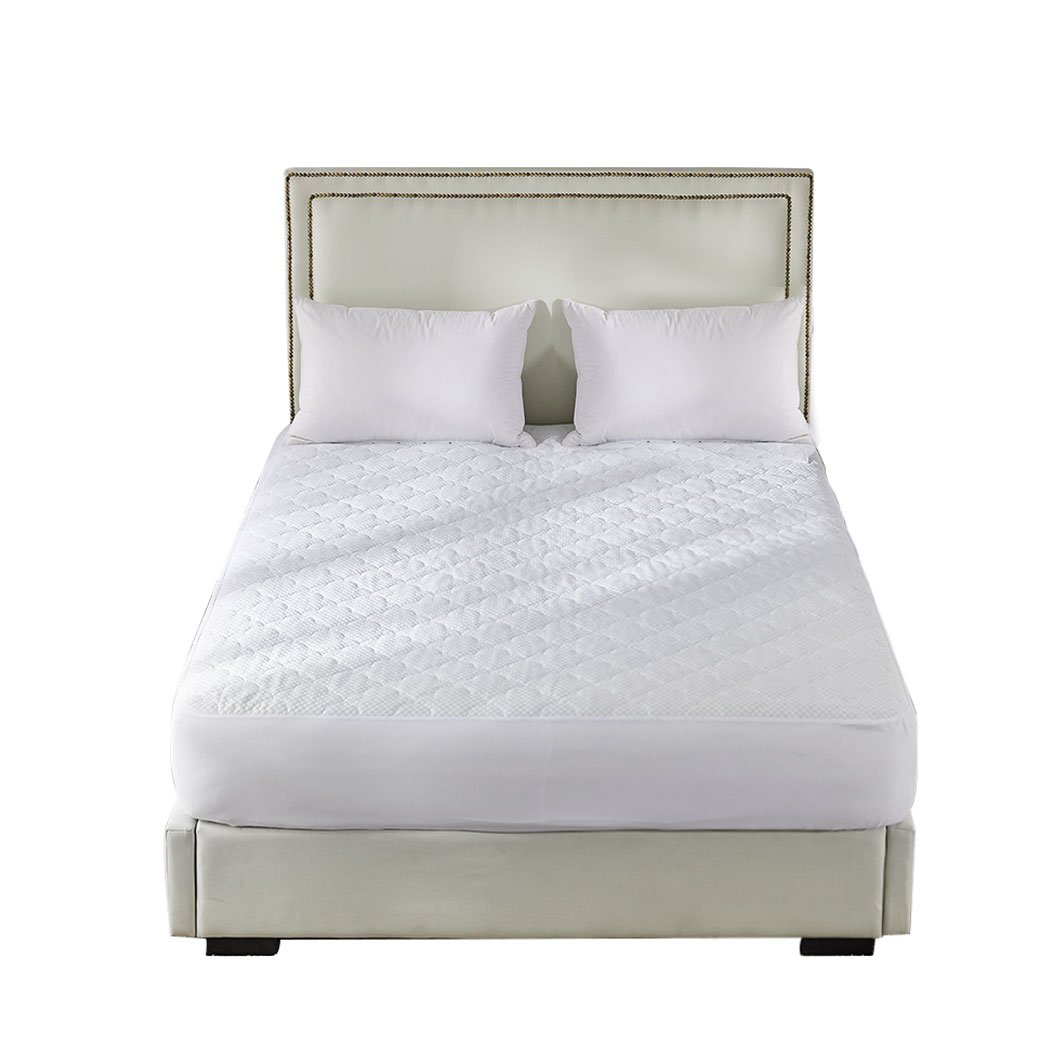 Dreamz Mattress Protector Topper in white, showcasing cool fabric and plush pillowtop design, perfect for king-sized beds.