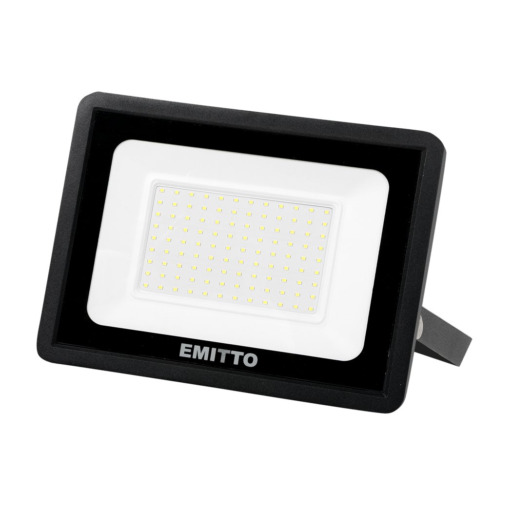 Emitto LED Flood Light 100W with adjustable beam angle and durable aluminum housing, suitable for outdoor use.