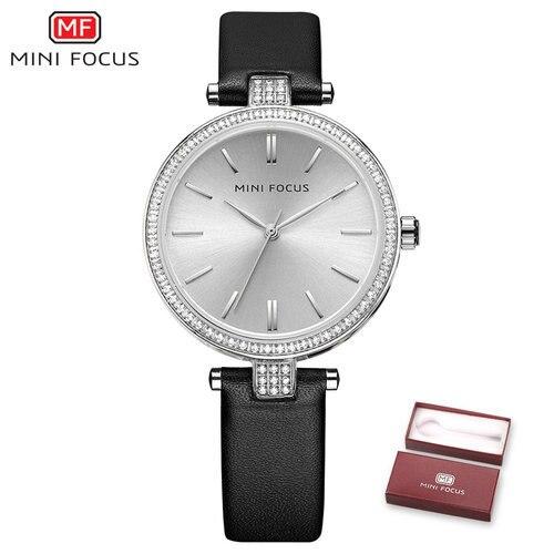 Fashion Casual Watch for Women featuring a stainless steel case and leather band, perfect for casual and formal occasions.