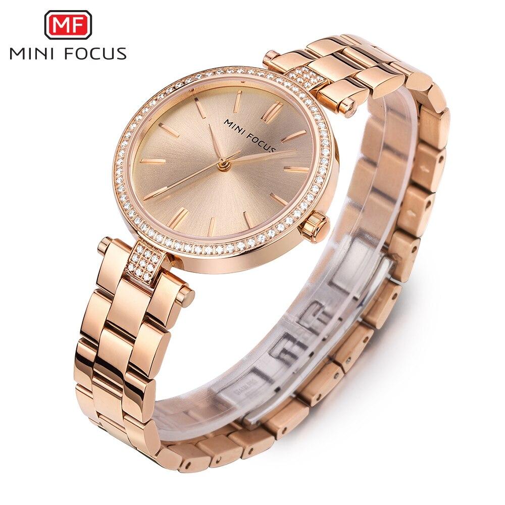 Fashion Casual Watch for Women featuring a stainless steel case and leather band, perfect for casual and formal occasions.