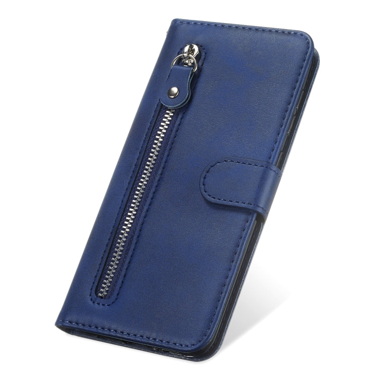 Calf texture zipper horizontal flip case for Samsung Galaxy S22 Ultra 5G, showcasing its elegant design and functional features.