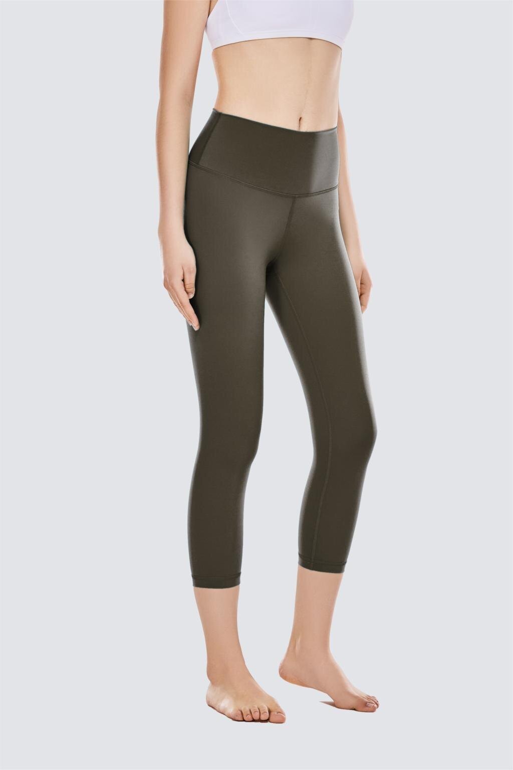 High Waisted Capri Workout Leggings for Women in black, featuring a snug fit and elastic waist, perfect for athletic activities.