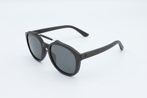 Horizon Sunglasses made from natural wood with polarized smoke lenses, featuring a classic retro round frame design.