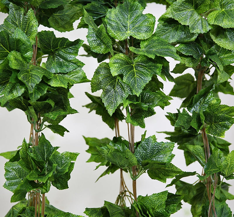 A pack of five 260cm long artificial ivy garland vines with realistic leaves in various sizes, perfect for home and event decor.