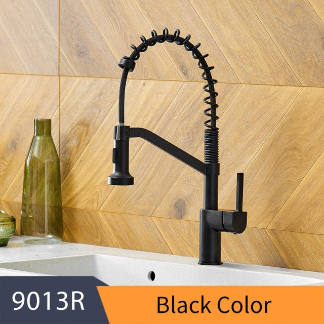 WANFAN brushed brass kitchen faucet with single lever and pull-down spray head, showcasing a contemporary design for modern kitchens.