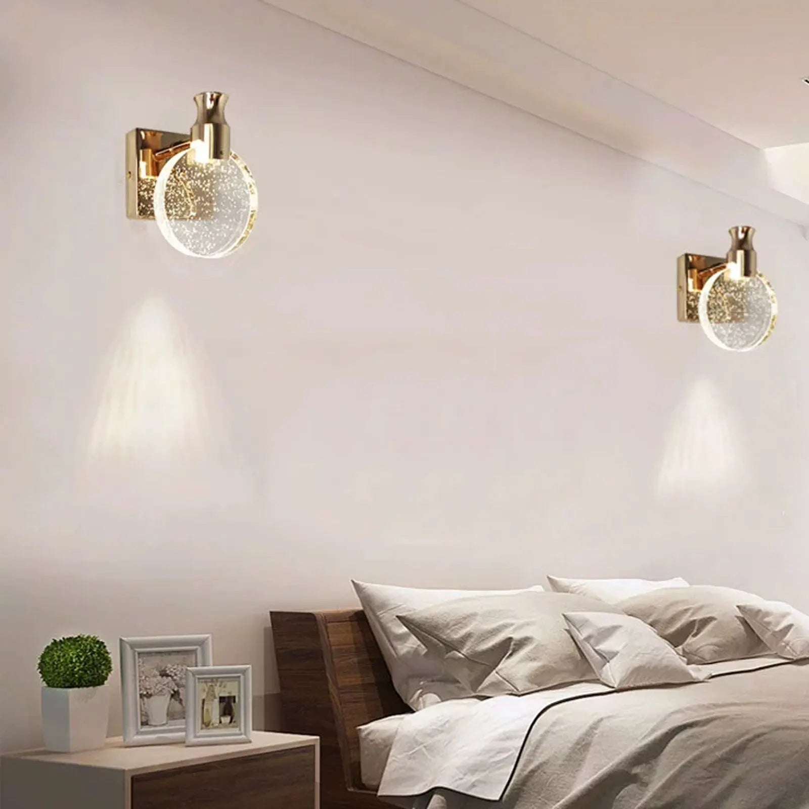 LED wall lamp Ring crystal in gold finish, suitable for living room, bathroom, and bedroom decor.