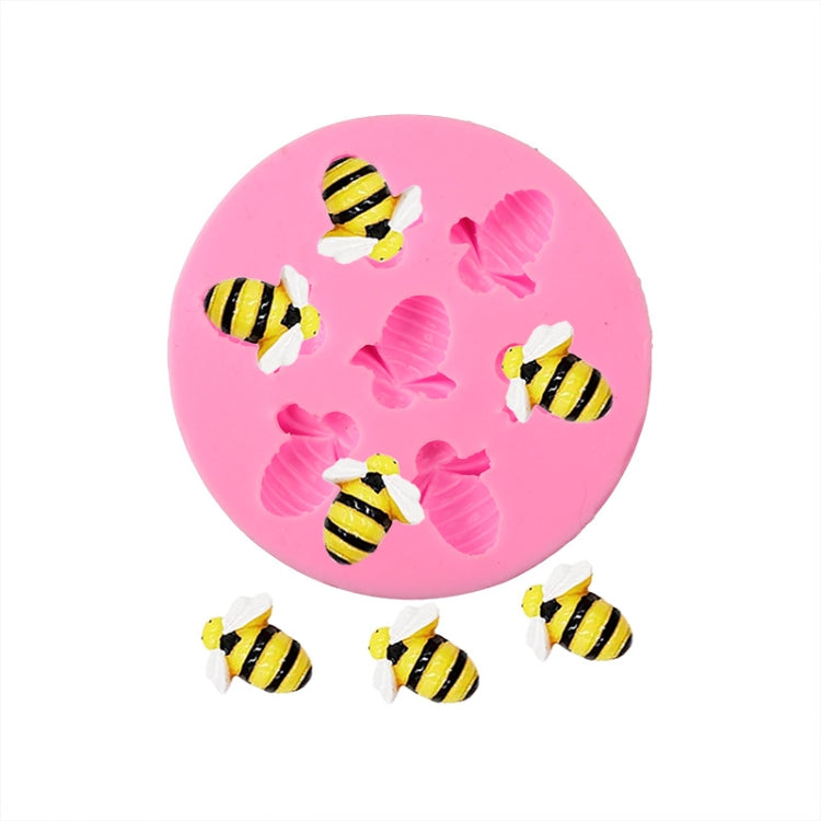 Little Bee Silicone Mold for fondant and chocolate, featuring a smooth surface and flexible design, ideal for baking and freezing.