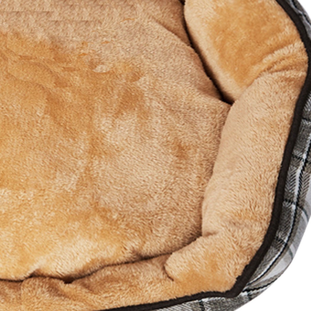 PaWz Pet Bed Set featuring a quilted blanket and a squeaky toy, designed for ultimate pet comfort and warmth.