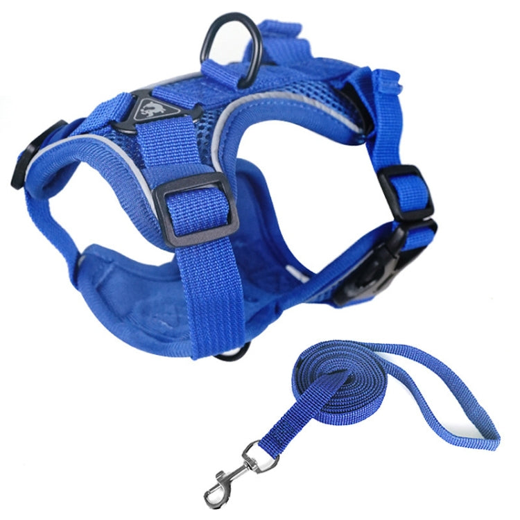 Reflective Pet Vest Harness and Traction Rope Set for dogs and cats, featuring breathable mesh fabric and adjustable straps for comfort and safety.