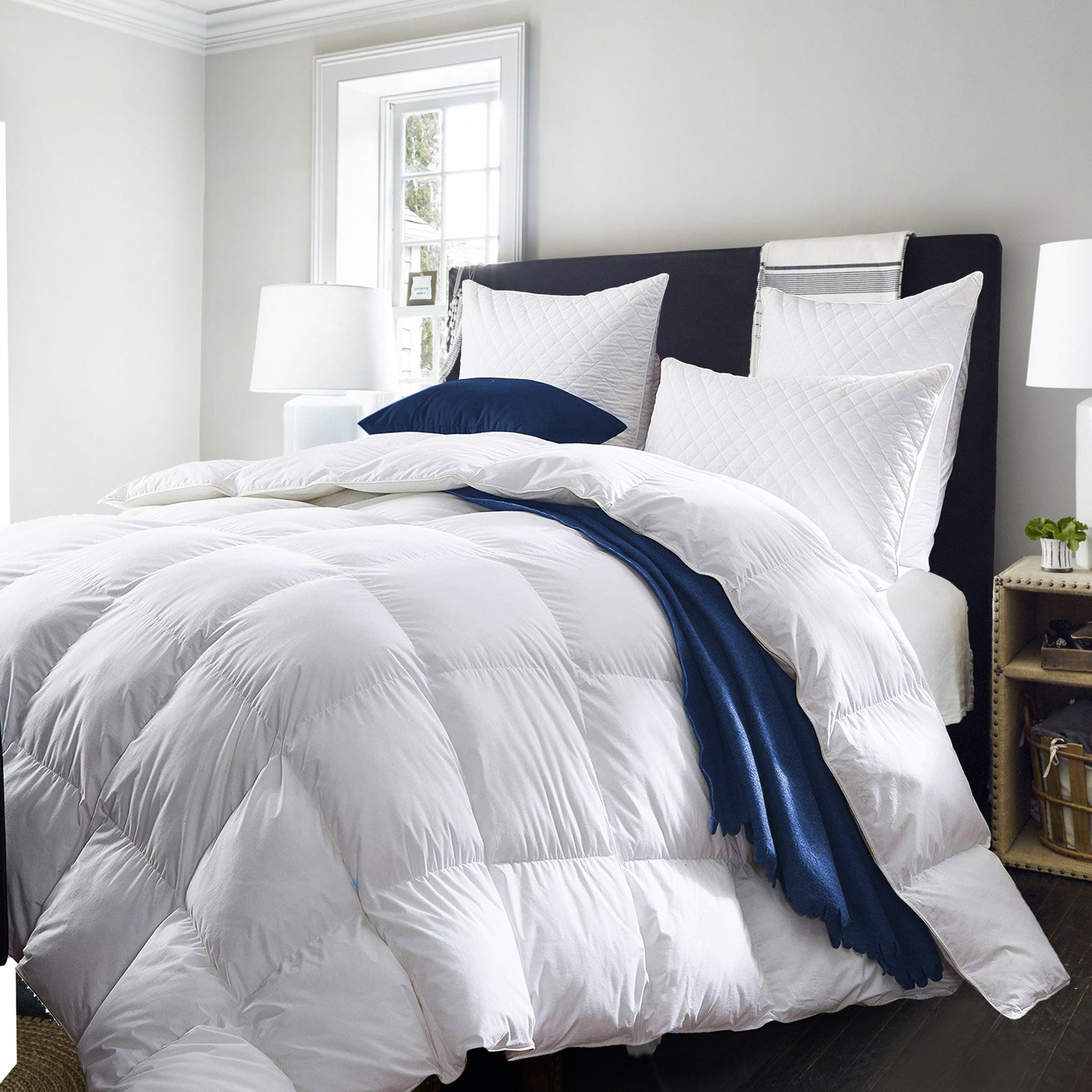 Royal Comfort 500GSM Goose Feather and Down Quilt Duvet Deluxe with soft cotton cover and elegant design.