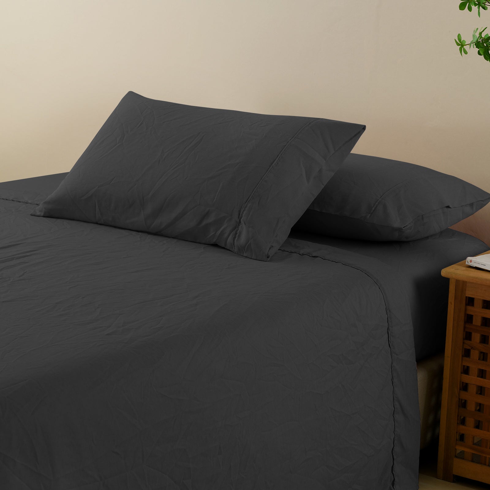 Royal Comfort Flax Linen Blend Sheet Set featuring a neutral design, showcasing a flat sheet, fitted sheet, and pillowcases in a cozy bedroom setting.